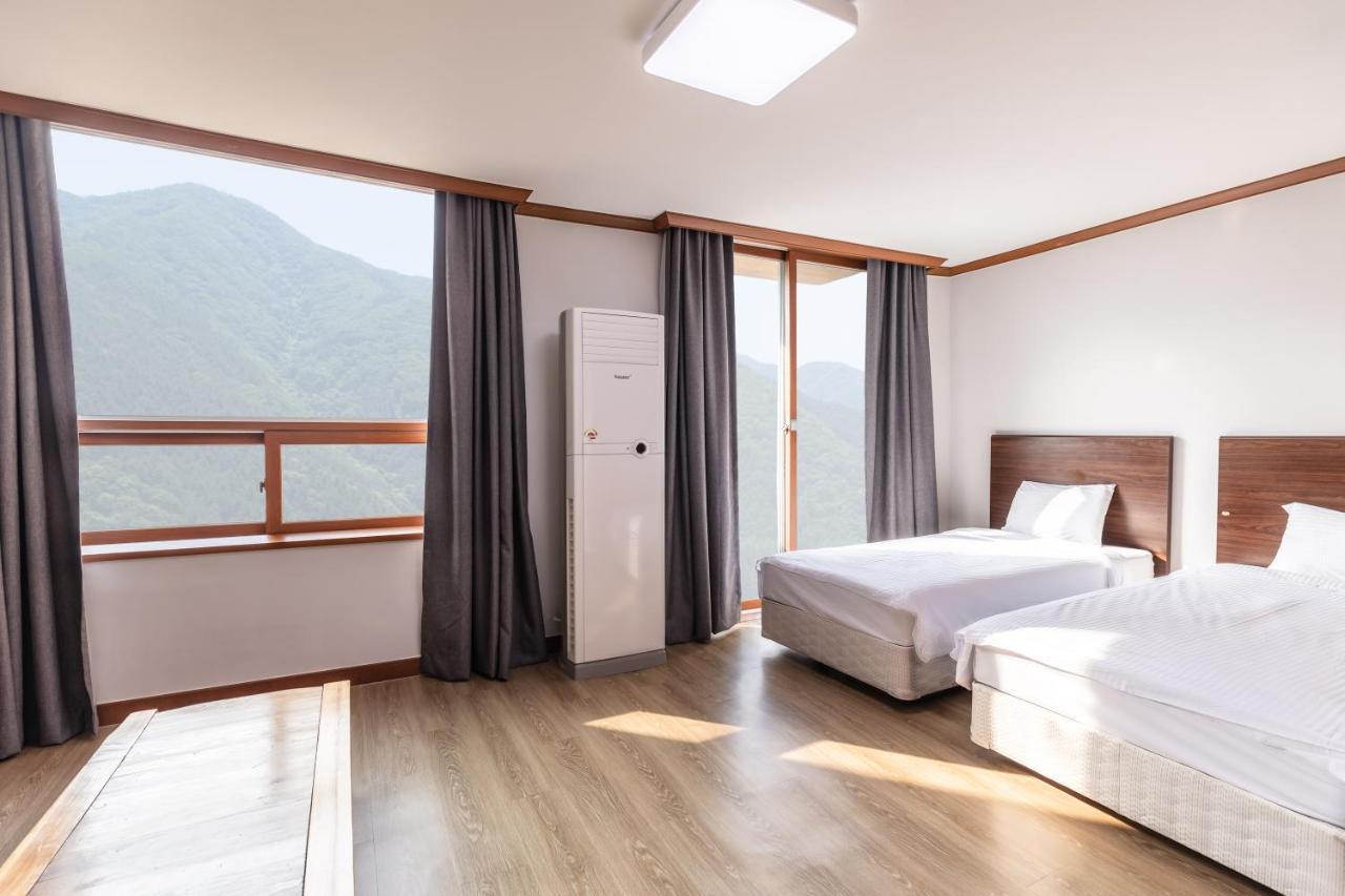 Kensington Resort Gapyeong Exterior photo